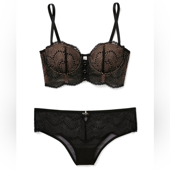 Margaritte Push Up Bra & Panty Set - Picture 4 of 4